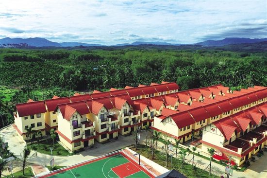 航拍保亭保城镇什聘村委会什慢村。记者 沙晓峰 摄