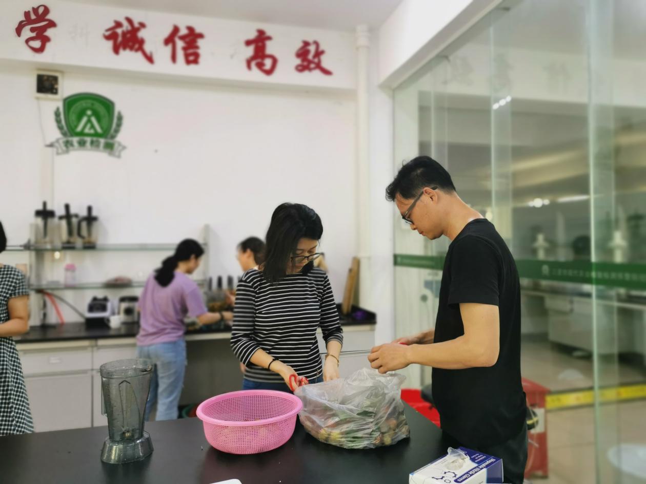 农业农村部对我省绿色食品进行监测抽样