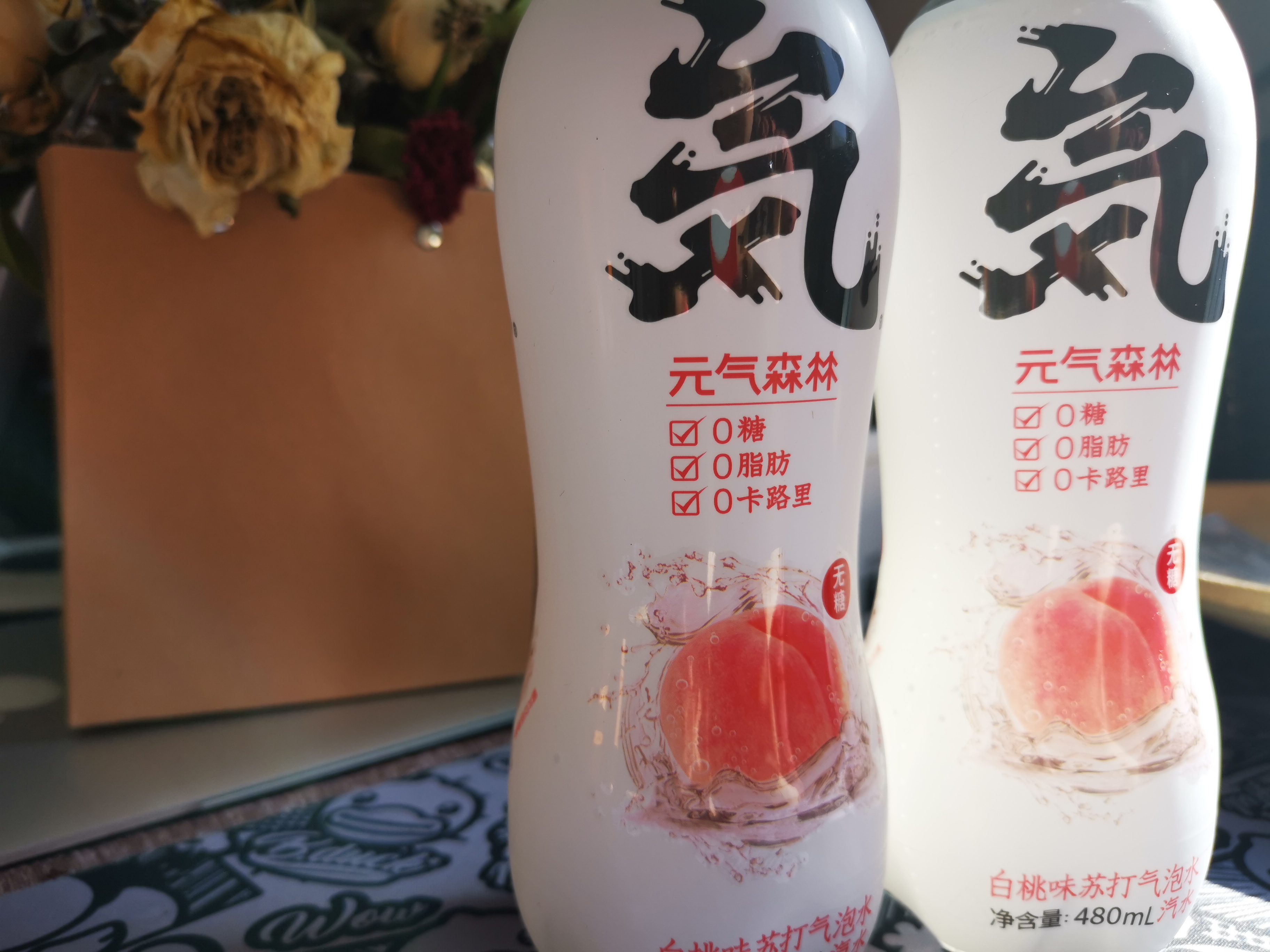 薛定谔的“0糖饮料”：拥挤赛道与代糖“骗局”