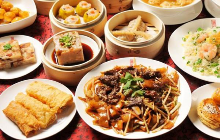 本土化精致餐饮点亮小城新名片