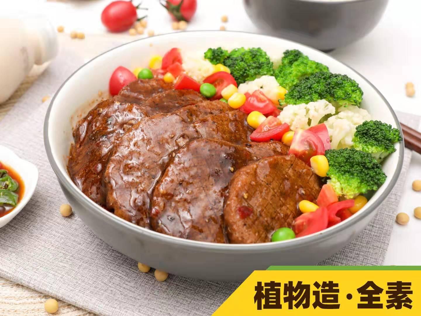 试水中餐馆，植物肉加速“飞入寻常百姓家”