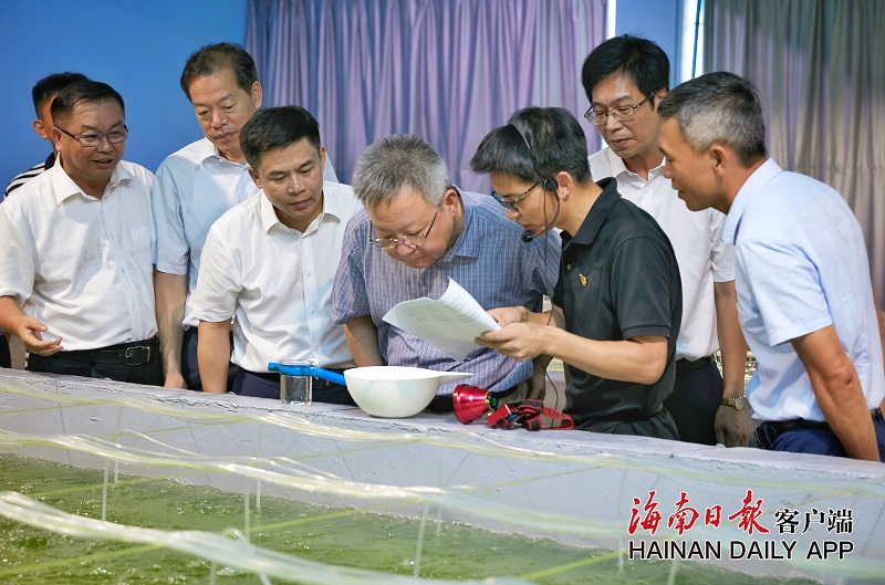 沈晓明专题调研水环境保护治理