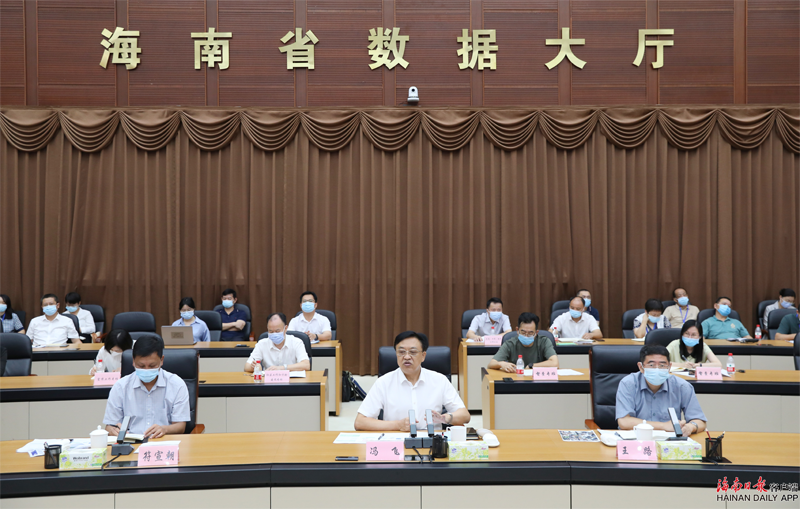 冯飞主持召开省疫情防控专题调度会要求 以快制快扑灭疫情“火星”“火苗”尽快实现社会面清零目标