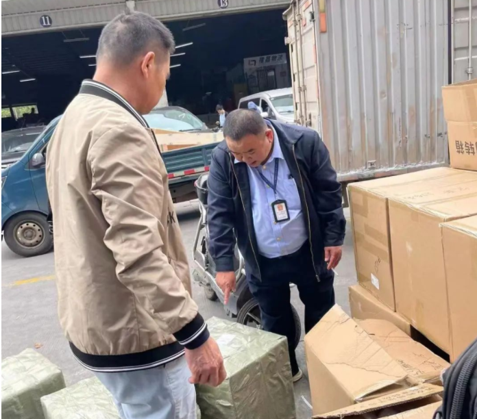 545箱！又一批“换装”塑料制品在物流中心被海口市监督管理局查获！
