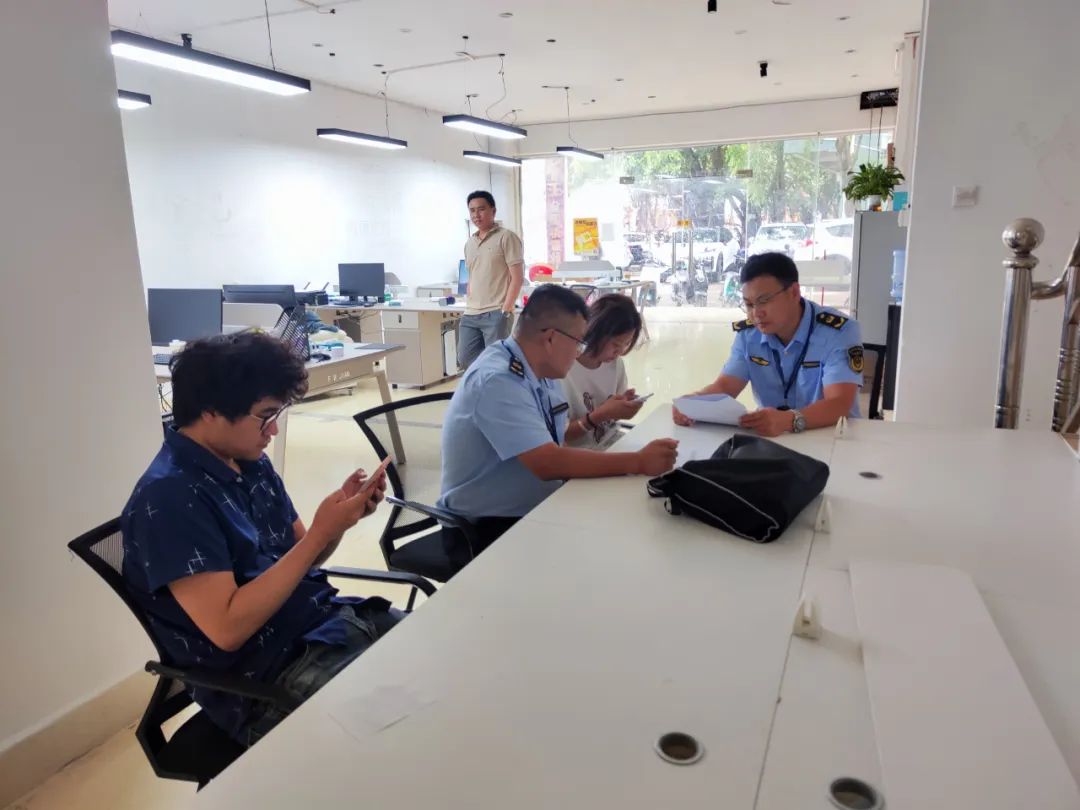 乐东县市场监督管理局开展抓好外卖商家营销规范防止餐饮浪费整治约谈指导工作
