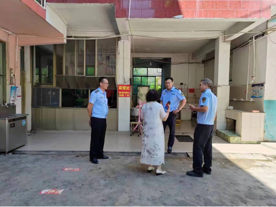 乐东县市场监管局开展暑期前校园食品安全专项检查