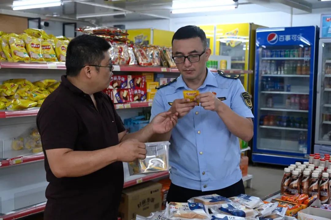 文昌市开展校园周边食品安全专项行动