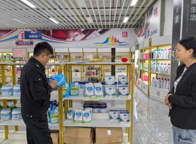 琼中县市场监督管理局开展俄罗斯进口食品专项检查