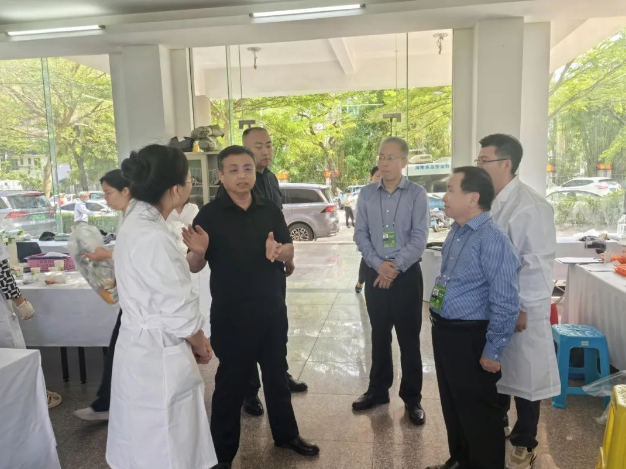 海南省市场监管局铁刚局长率队督导博鳌亚洲论坛2025年年会服务保障工作