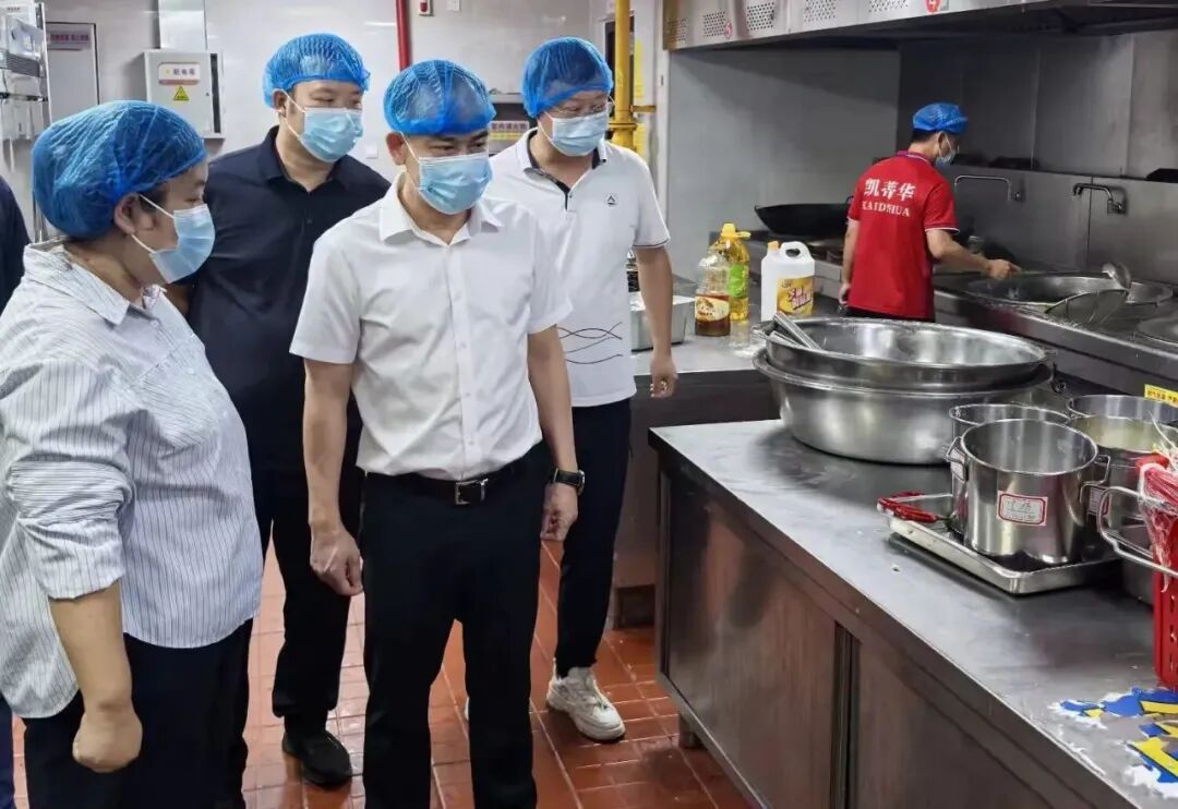 压实主体责任！三亚强化校园及接待单位食品安全监管，严防风险隐患