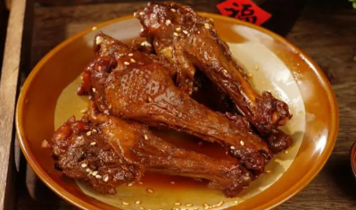 &ldquo;乡吧佬香辣腿&rdquo;食品标签不实 生产企业被处罚